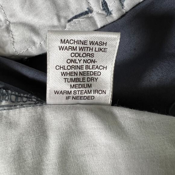 Roundtree & Yorke Casuals Mens Classic Fit Cargo Shorts Gray Size 50 New NWT - Picture 11 of 11